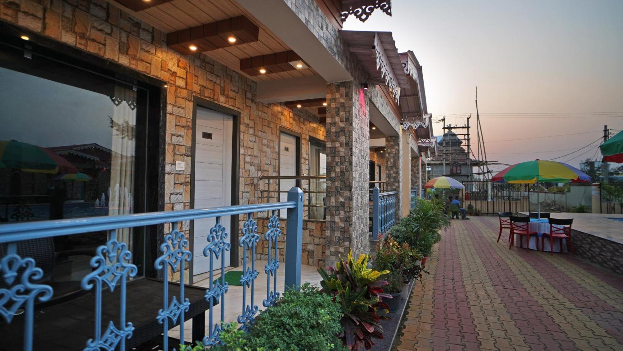 Aqua Blue Resort Private Limited Мандармани Экстерьер фото